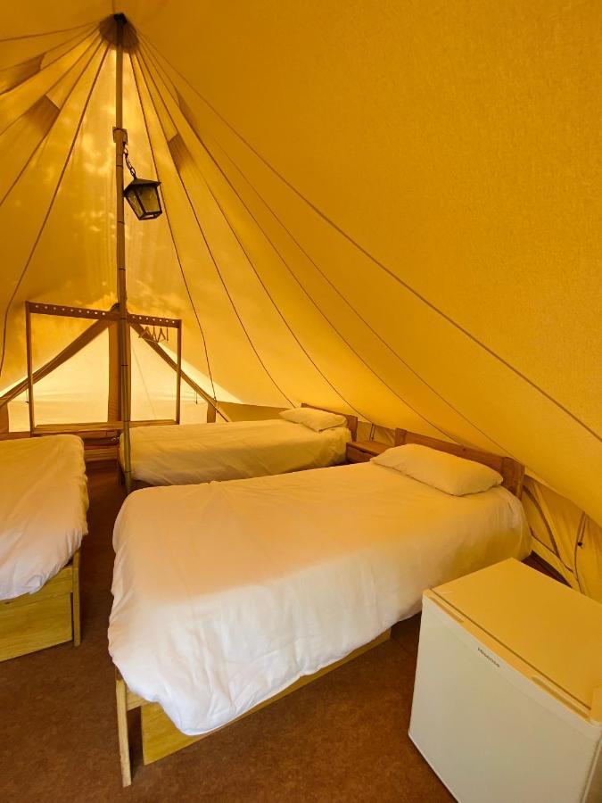 Camping Oliana Exteriér fotografie