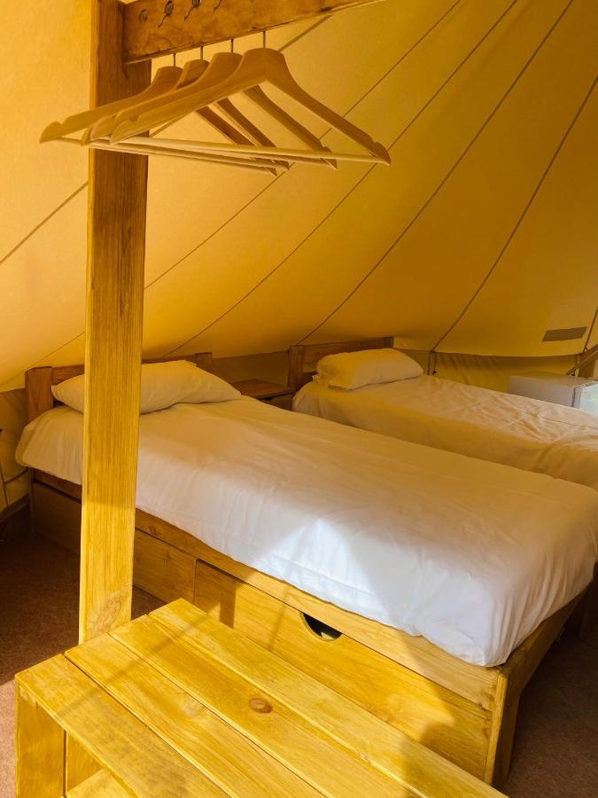 Camping Oliana Exteriér fotografie