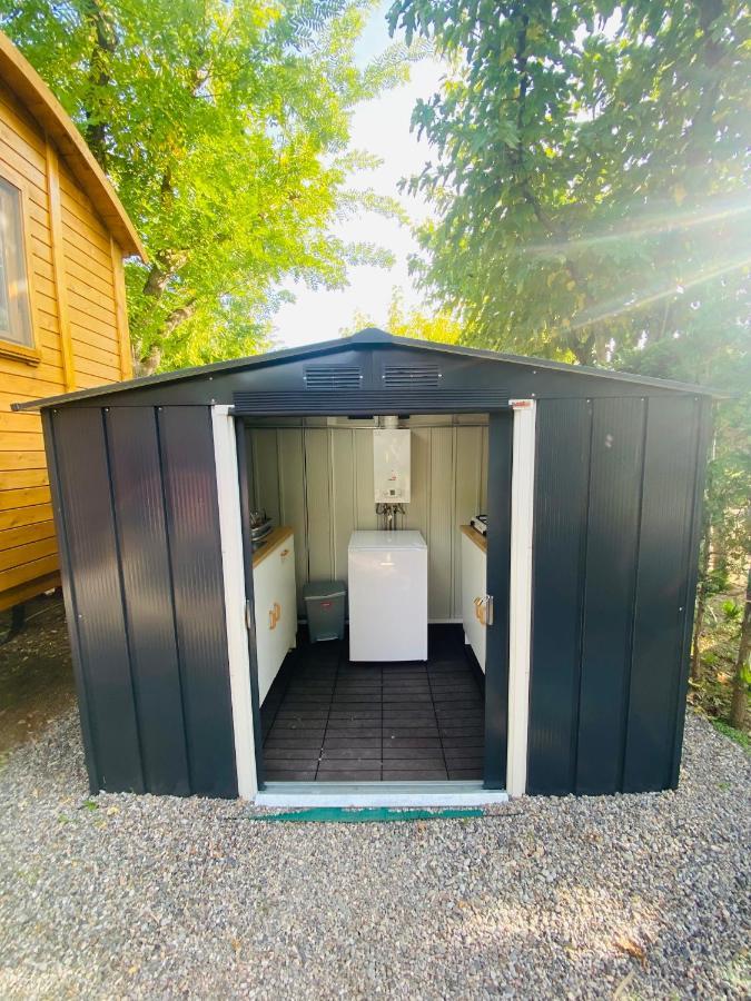 Camping Oliana Exteriér fotografie