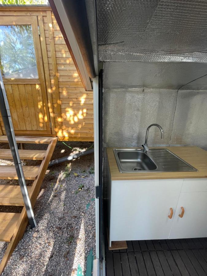Camping Oliana Exteriér fotografie