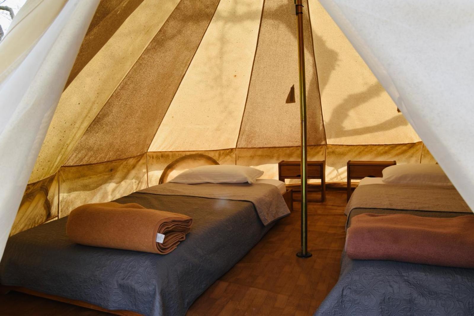 Camping Oliana Exteriér fotografie