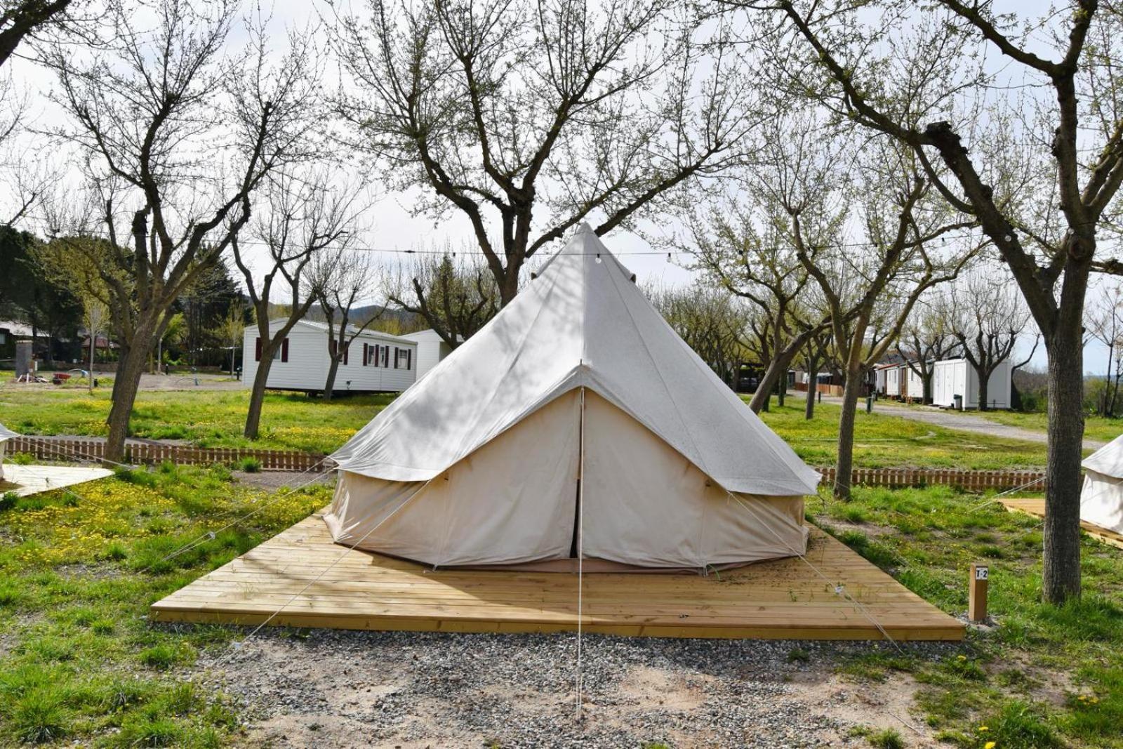 Camping Oliana Exteriér fotografie