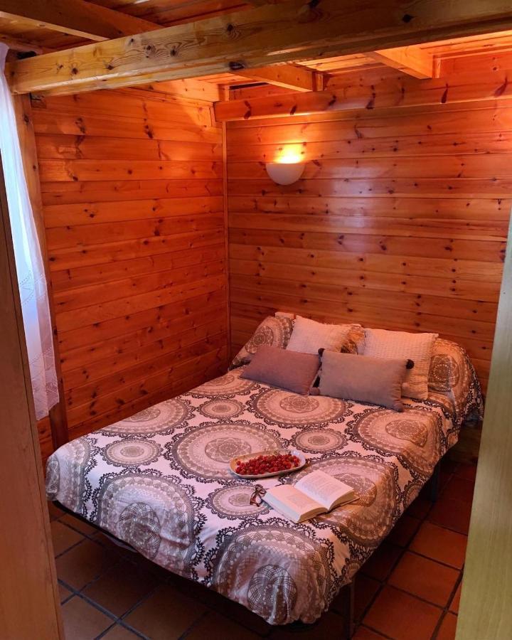Camping Oliana Exteriér fotografie